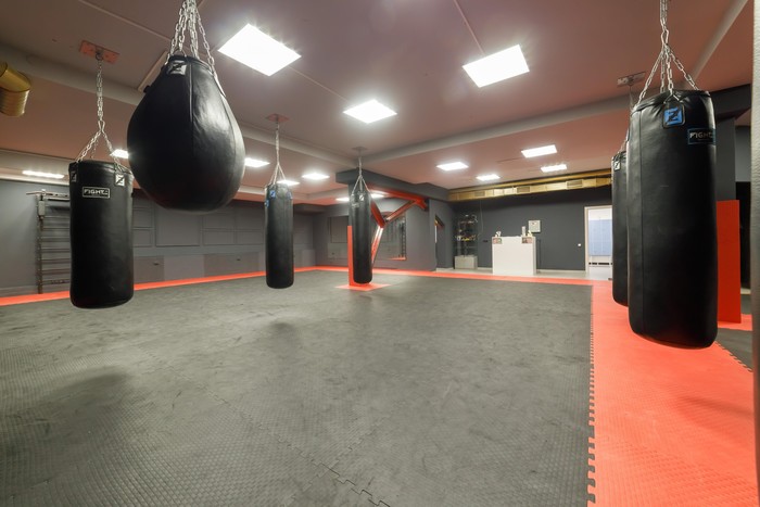 Фото компании Боксерская студия Rocky Boxing School