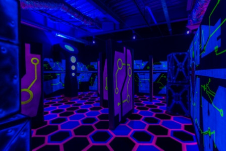Фото компании Развлекательный центр LaserLand в Кунцево Сеть